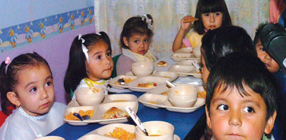 Los desayunos escolares, diseñados para niños mexicanos: SSa