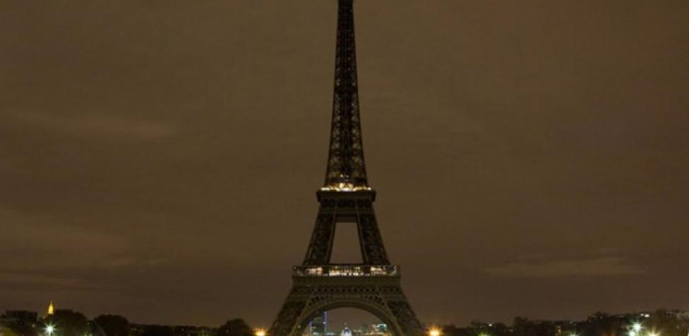 El impactante show de luces de la Torre Eiffel en Las Vegas – AVENTURA  AMERICANA