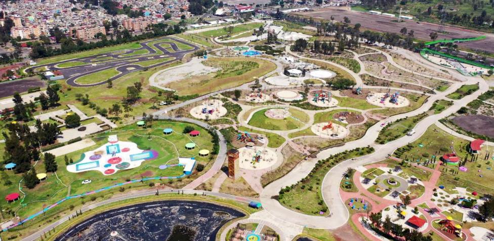 Reinaugura Clara Brugada centro acuático en el parque Cuitláhuac