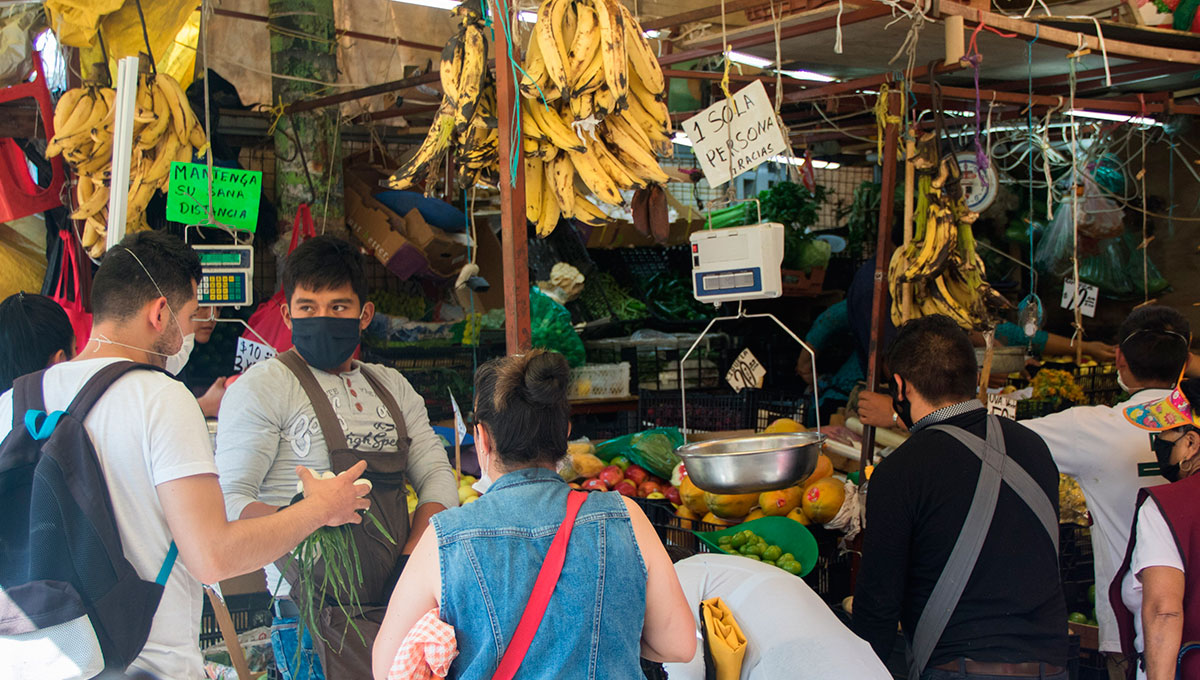 Tienen 25 mercados de la CDMX brotes de COVID