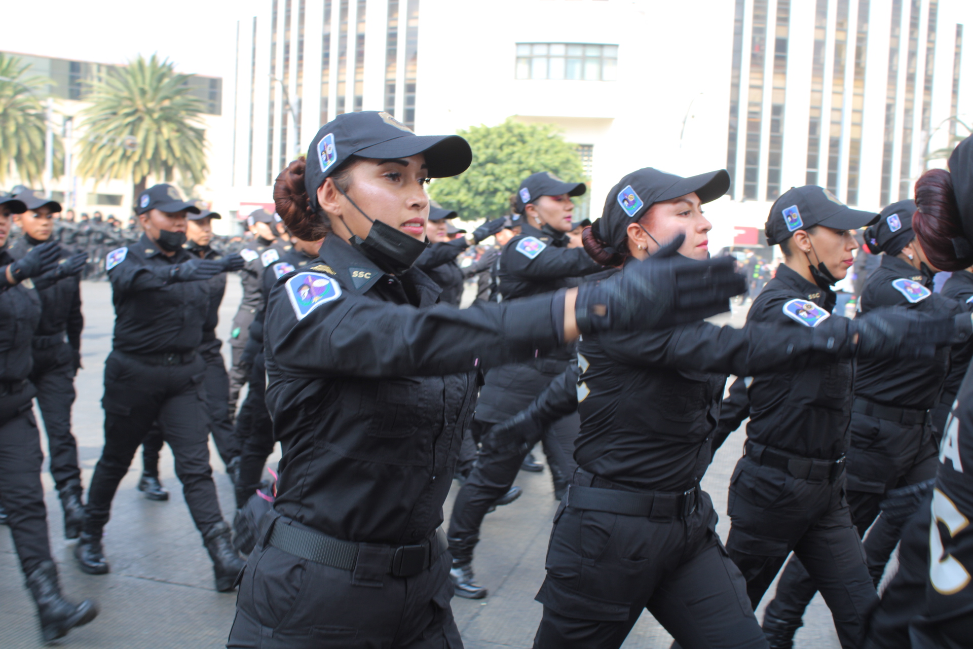 Celebran Primer Desfile Por El D A Del Polic A En La Cdmx