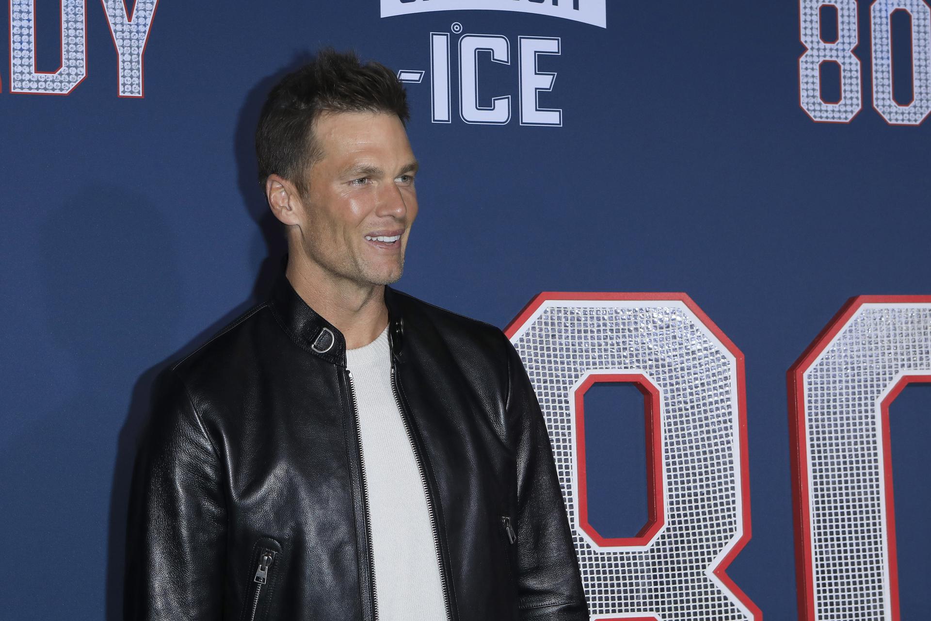 Tom Brady se hará de oro como comentarista: 375 millones de