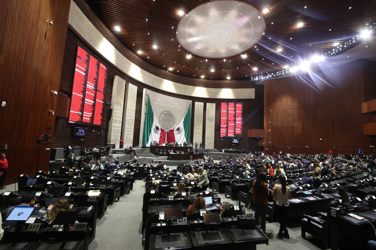 Cámara de Diputados reforma el artículo 65 de la Constitución; evita