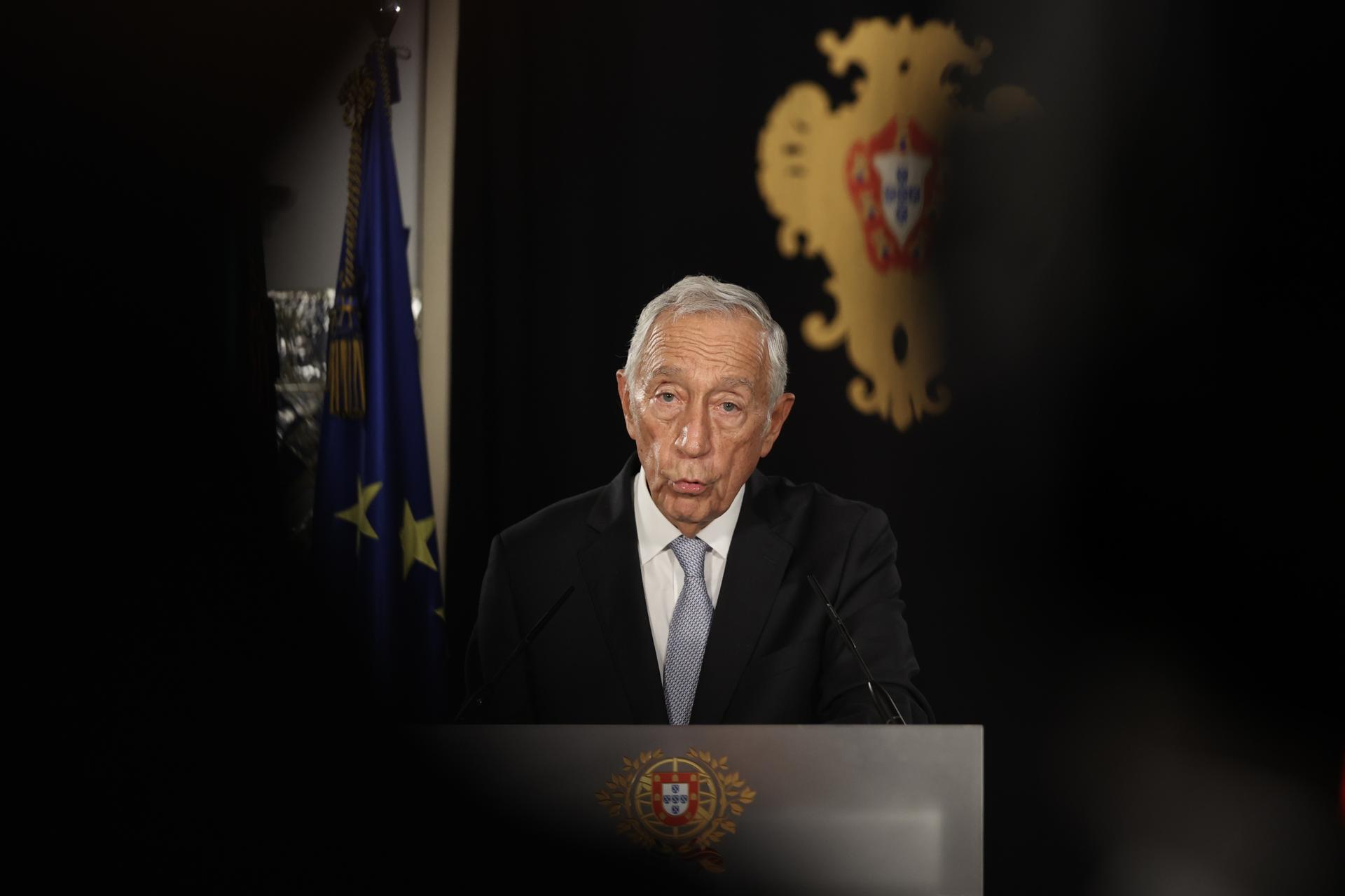 Presidente de Portugal anuncia eleições antecipadas face à crise política