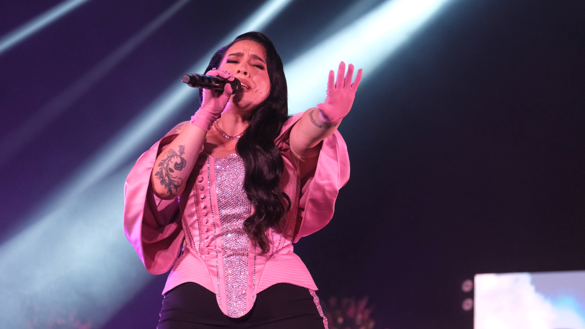 Carla Morrison vive noche de profunda emotividad en el Auditorio Nacional